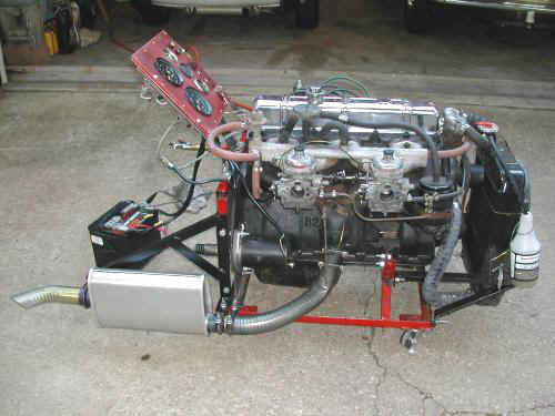 gt6enginestand_CARBSIDE.jpg (37661 bytes)