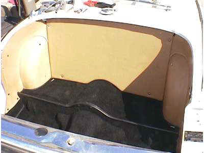 75w_intrearpanel.jpg (13149 bytes)